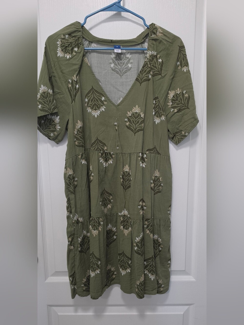 Old Navy Olive Green Floral Tiered V-Neck Dress